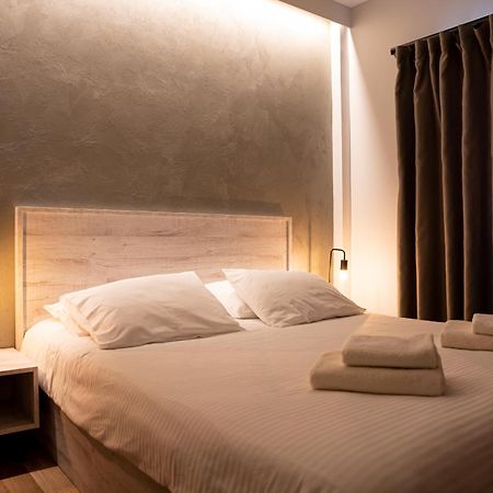 Centralviewsuites Неа Мудания Екстериор снимка