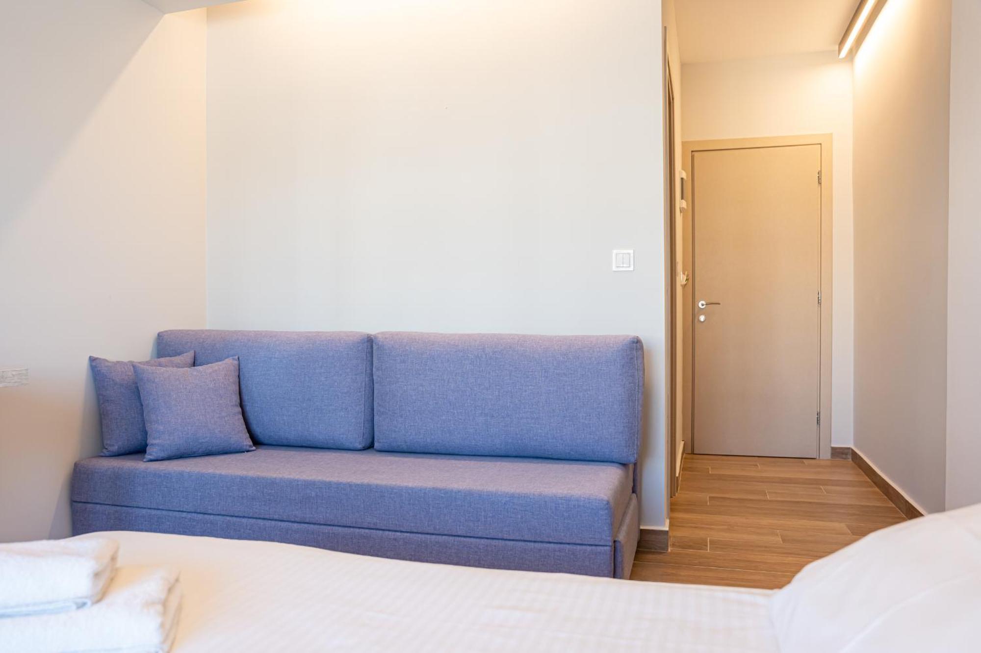 Centralviewsuites Неа Мудания Екстериор снимка